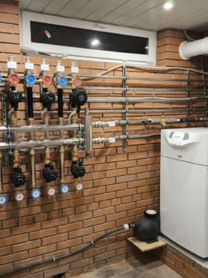 Монтаж котельной из нержавейки на базе котла Бакси Power HT+ 1.90